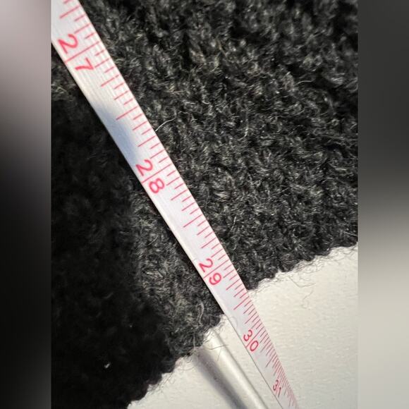 Inis Crafts cable knit sweater merino wool charcoal grey Irish wool grannycore - Picture 5 of 5